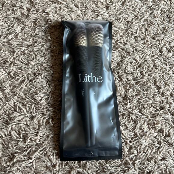 NWT! Lithe Beauty Essential Face Brush Set - Picture 2 of 3